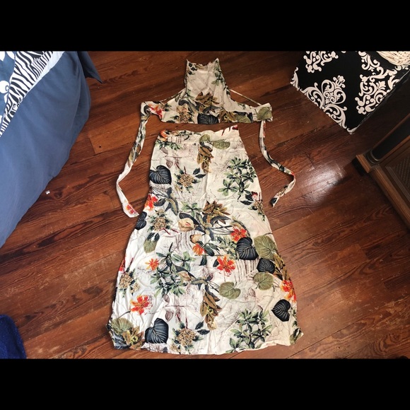 Dresses & Skirts - 2 piece tropical dress set Dresses & Skirts - 2 piece tropical dress set